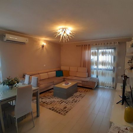 Cufaj Apartaments Shkodra Exterior photo